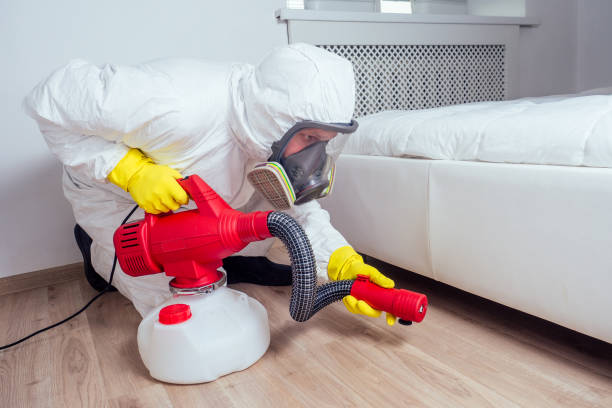 Best Exterminator Services  in Blissfield, MI